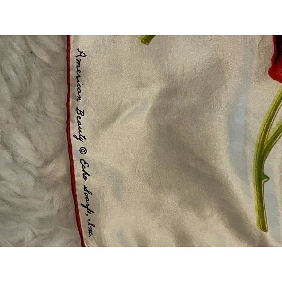 Vintage Echo Silk Scarf American Beauty Red Roses Japan - Picture 2 of 4